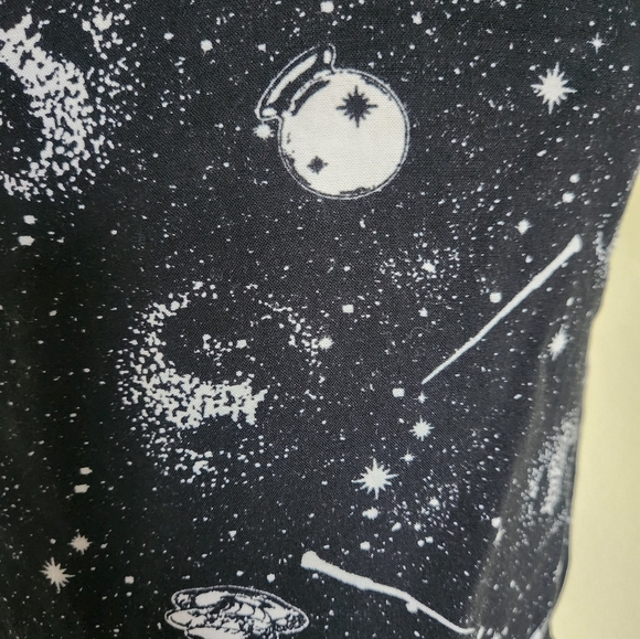 Harry Potter Divination Tank Top - Picture 5 of 6